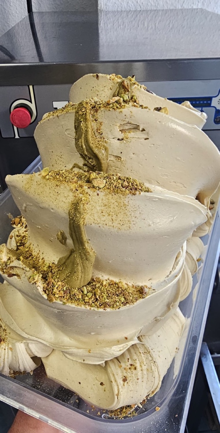 Pistazien-Gelato mit Pistaziencreme
